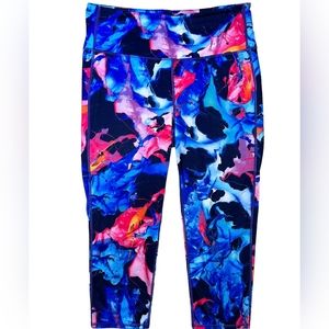 Athleta bright print Capri size M